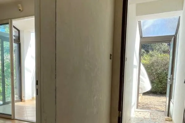 Couverture de toit, Déno Com